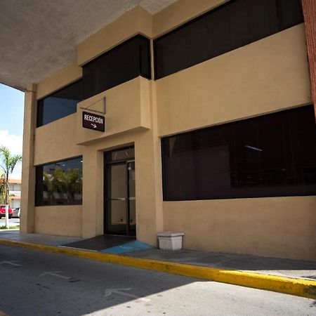 Capital O 88 Inn San Nicolas de los Garza Exterior photo