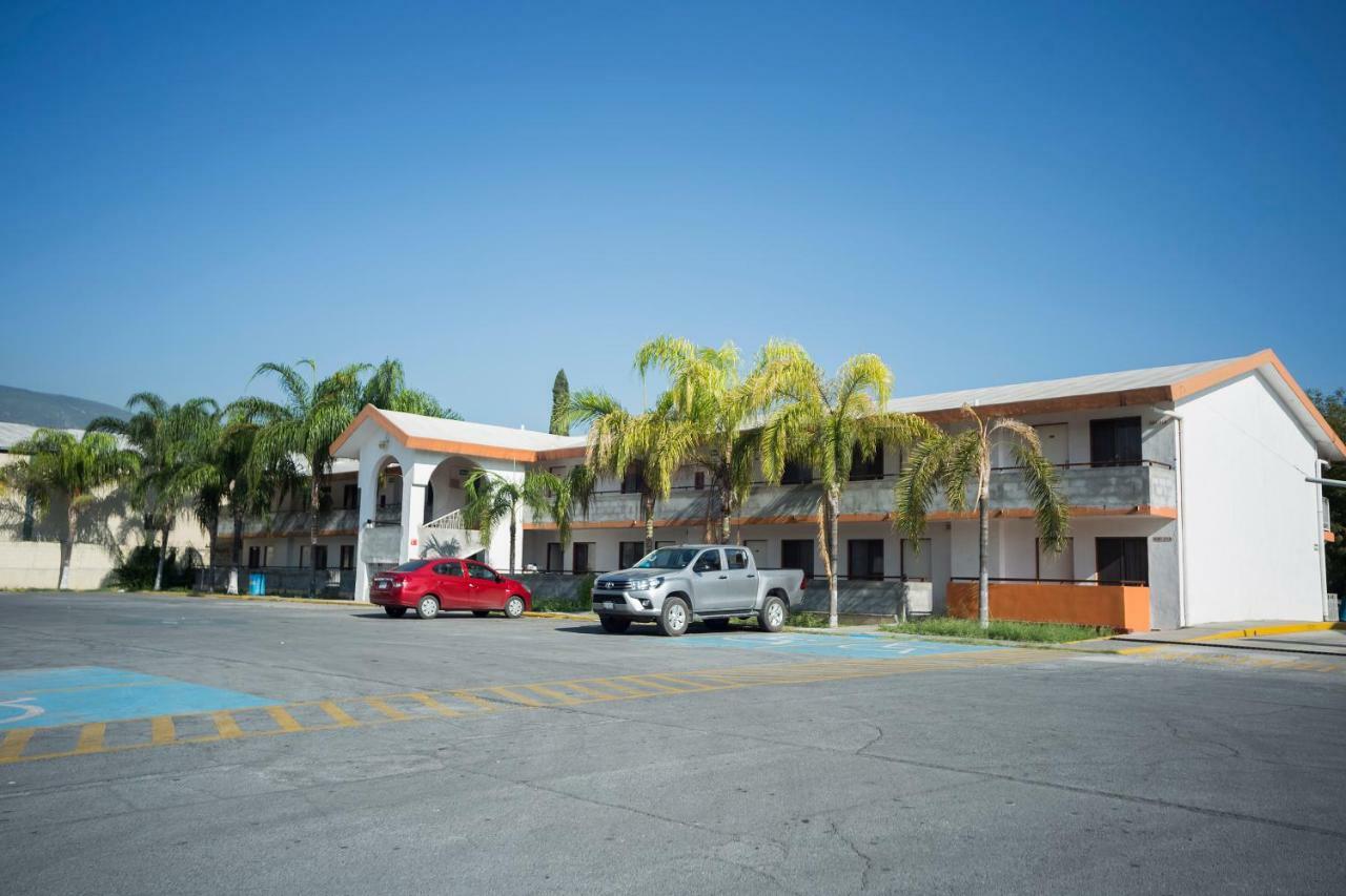 Capital O 88 Inn San Nicolas de los Garza Exterior photo
